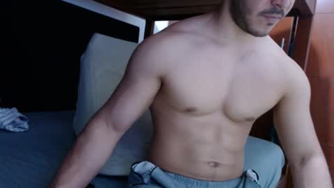 alexsb1998 online show from February 2, 1:45 am