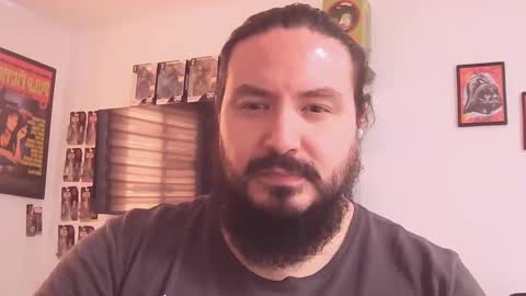 Snapshot of alextambet chatting on January 2, 5:07 pm alextambet online show from January 2, 5:07 pm