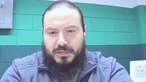 Snapshot of alextambet chatting on January 7, 12:52 pm alextambet online show from January 7, 12:52 pm