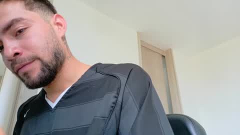 Alex online show from July 2, 6:25 pm