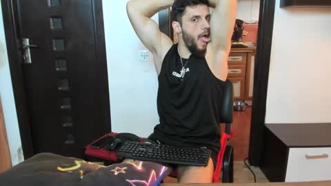 Snapshot of alexwithers1 chatting on February 25, 2:44 pm call me ALEXANDER THE GREAT online show from February 25, 2:44 pm