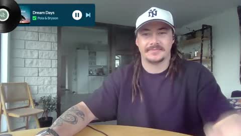 Snapshot of alexx1169 chatting on May 31, 1:25 am Alex online show from May 31, 1:25 am