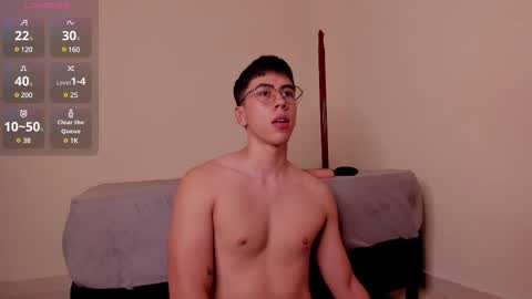 Snapshot of alexx_oconor chatting on March 1, 4:22 pm Alex Oconnor online show from March 1, 4:22 pm