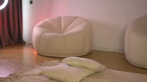 alexxiskye online show from June 24, 6:12 am