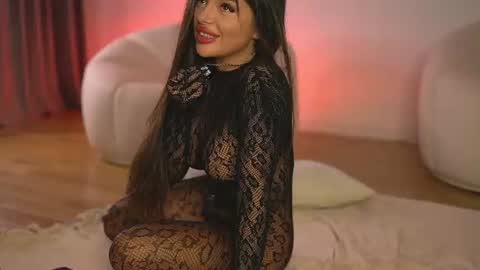 alexxiskye online show from June 25, 7:18 pm