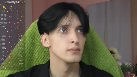 Snapshot of alexxone_ chatting on September 15, 12:38 pm Alex online show from September 15, 12:38 pm