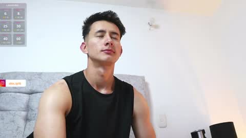 Snapshot of alexxx__01 chatting on January 31, 12:17 am Alex online show from January 31, 12:17 am