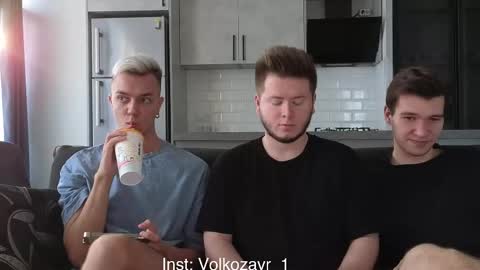 AlexDimaIgor online show from October 12, 1:21 pm