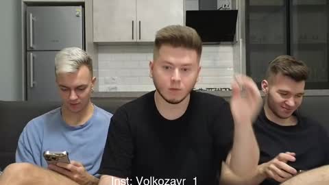 AlexDimaIgor online show from October 15, 8:31 pm