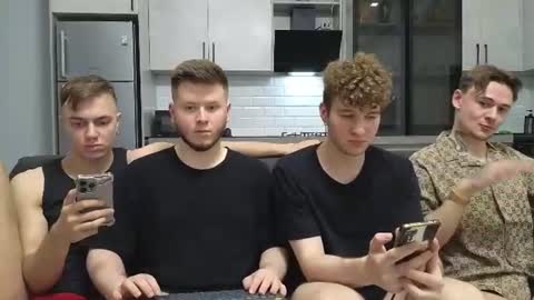 AlexDimaIgor online show from June 14, 8:33 pm