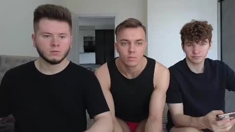 AlexDimaIgor online show from June 19, 8:18 am