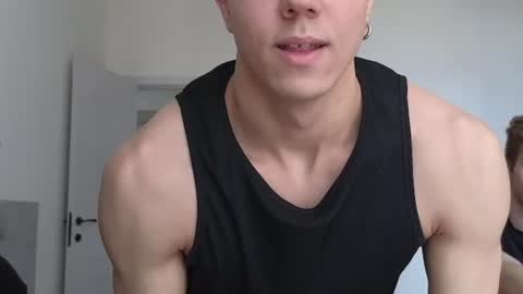 AlexDimaIgor online show from June 20, 8:39 am