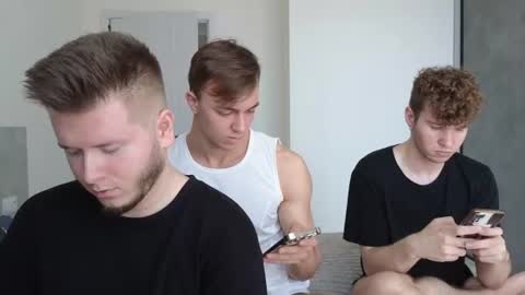 AlexDimaIgor online show from July 20, 9:01 am