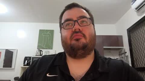 alexxxbear online show from February 11, 5:18 pm