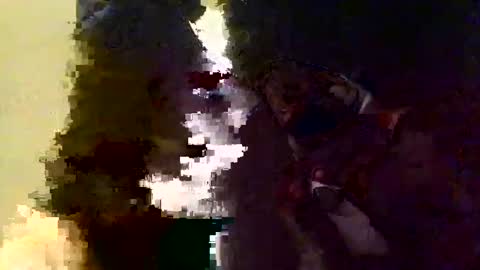 Snapshot of alexxy2 chatting on May 15, 2:51 am alexxy2 online show from May 15, 2:51 am