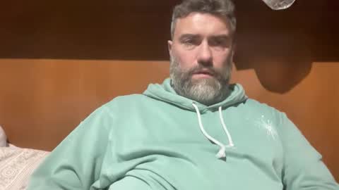 alfali online show from November 6, 7:04 pm