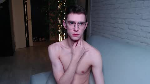 Snapshot of alfie_evanss chatting on October 26, 4:35 pm Alfie online show from October 26, 4:35 pm