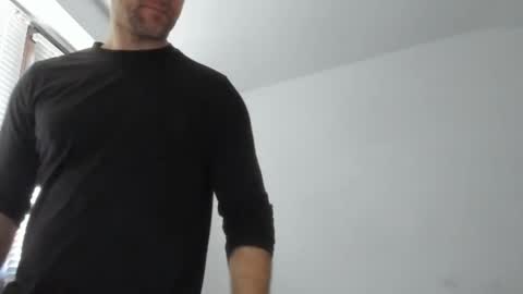 alfiesolomons87 online show from November 13, 9:30 am