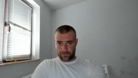 alfiesolomons87 online show from November 17, 11:05 am