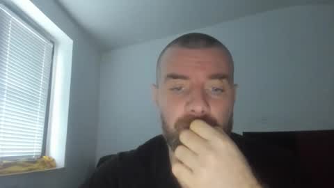 alfiesolomons87 online show from January 15, 1:05 pm