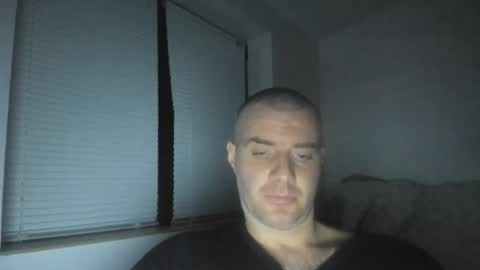 alfiesolomons87 online show from February 13, 9:11 pm