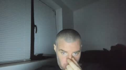 alfiesolomons87 online show from February 17, 7:31 pm