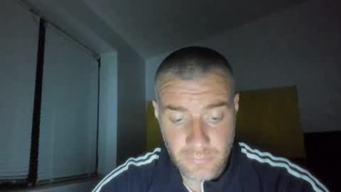 Snapshot of alfiesolomons87 chatting on May 8, 8:14 pm alfiesolomons87 online show from May 8, 8:14 pm