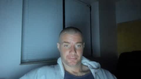 Snapshot of alfiesolomons87 chatting on May 12, 8:17 pm alfiesolomons87 online show from May 12, 8:17 pm