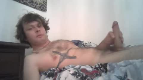 Snapshot of alfredkey14 chatting on February 6, 10:18 am alfredkey14 online show from February 6, 10:18 am