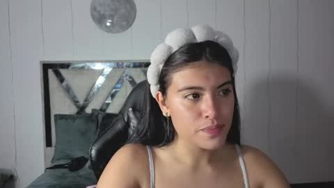 Snapshot of alfresii_rivera chatting on May 7, 10:59 pm Carolina Join The Fan Club online show from May 7, 10:59 pm