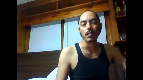 Snapshot of alg069 chatting on March 9, 12:10 am alg069 online show from March 9, 12:10 am