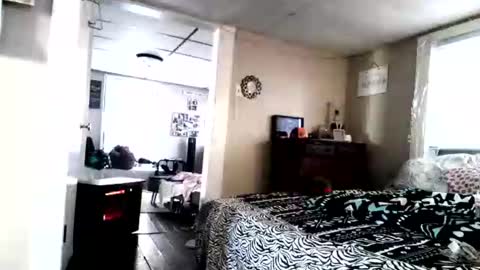 ali_tayler online show from November 28, 1:36 pm