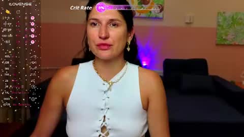 Snapshot of alianna_solo_kiss chatting on June 25, 11:26 am Alianna online show from June 25, 11:26 am