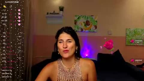 Snapshot of alianna_solo_kiss chatting on July 28, 2:13 pm Alianna online show from July 28, 2:13 pm