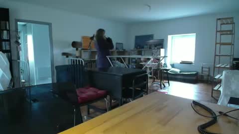 Snapshot of alice8363 chatting on December 3, 9:00 am Alice online show from December 3, 9:00 am