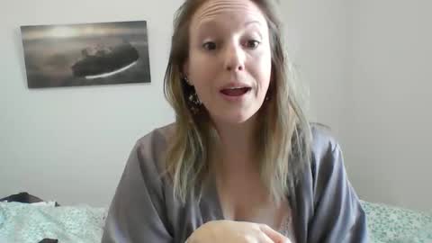 Snapshot of alice8363 chatting on February 16, 9:15 am Alice online show from February 16, 9:15 am