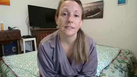 Snapshot of alice8363 chatting on September 13, 7:08 am Alice online show from September 13, 7:08 am