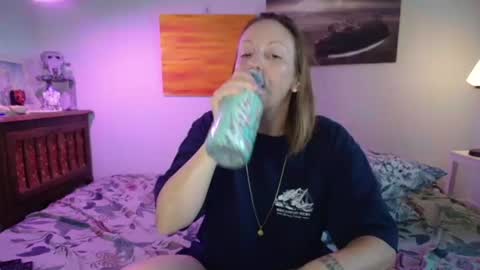 Snapshot of alice8363 chatting on July 9, 7:18 pm Alice online show from July 9, 7:18 pm