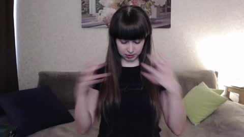 alice_59 online show from April 30, 11:05 am
