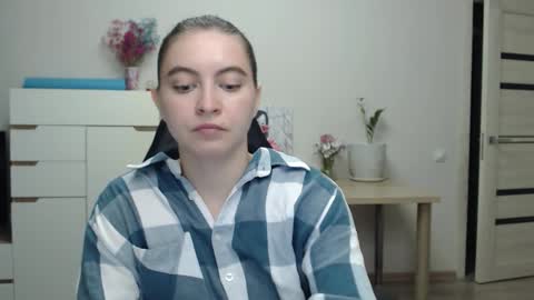 Alice online show from November 26, 6:31 pm