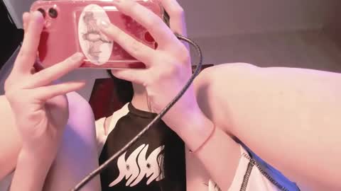 Snapshot of alice__aris chatting on January 30, 12:16 pm Alice Aris online show from January 30, 12:16 pm