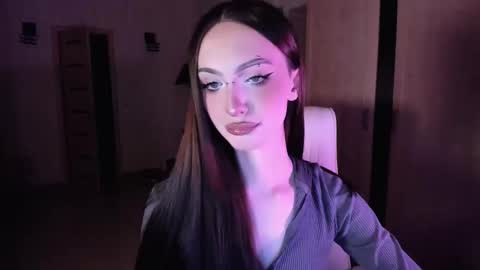 Snapshot of alice__aris chatting on October 2, 3:41 pm Alice Aris online show from October 2, 3:41 pm