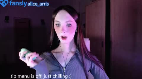Alice Aris online show from November 29, 6:33 pm