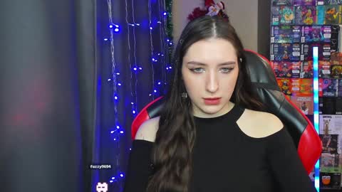 Snapshot of alice_bailey chatting on January 11, 3:20 pm Alice online show from January 11, 3:20 pm