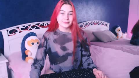 Snapshot of alice_clark13 chatting on January 11, 7:57 am Alis online show from January 11, 7:57 am