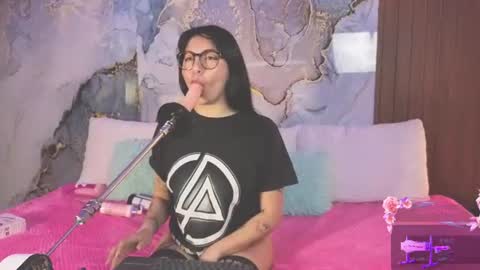 Snapshot of alice_cute77 chatting on July 20, 2:30 pm Mey online show from July 20, 2:30 pm