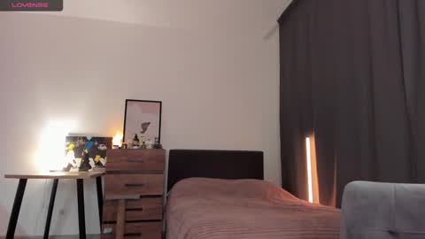 Snapshot of alice_dias chatting on February 6, 2:58 pm alice_dias online show from February 6, 2:58 pm