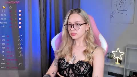 Alice online show from February 24, 10:36 pm