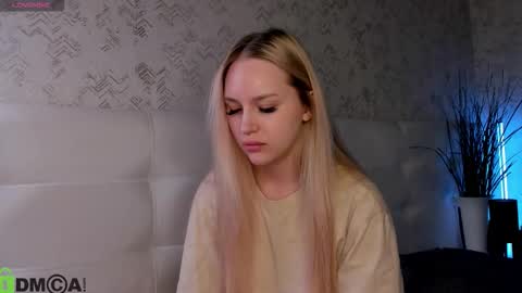 Alice online show from October 12, 10:53 pm