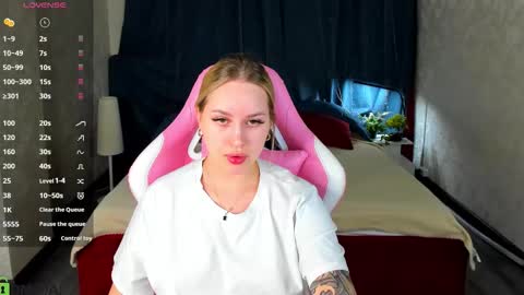 Alice online show from November 5, 10:54 pm